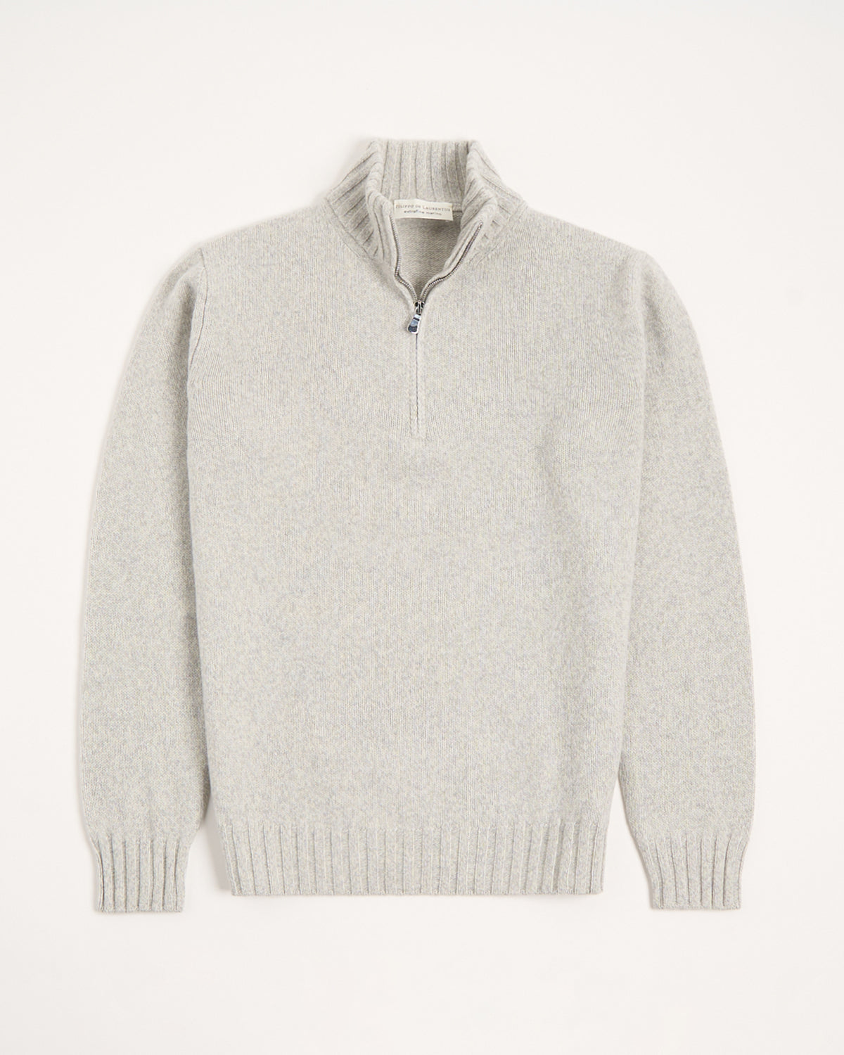 【タグ付き】FILIPPO DE LAURENTIIS シャツ襟 ZIP ニット タグ付き】FILIPPO DE LAURENTIIS シャツ襟 ZIP ニット - メルカリ