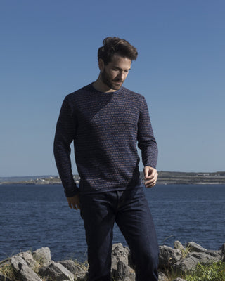 Inis Meain Washed Linen Fanach Rolled Edge Crewneck Sweater Navy SS24