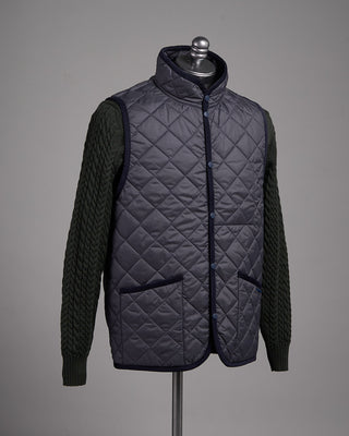 Lavenham Mickfield Stand Collar Diamond Quilted 100G Wadded Vest Navy 2 2535