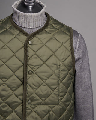 Lavenham Thornham Diamond Quilted 100G Wadded Vest Olive 14 2524