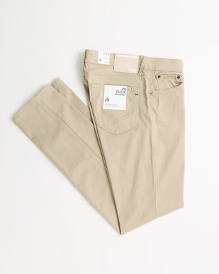 Brax Wheat Chuck Hi Flex Stretch Cotton 5 Pocket Pants Wheat 814