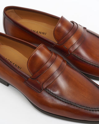 Magnanni 'Daniel' Mahogany Calf Leather Loafers 