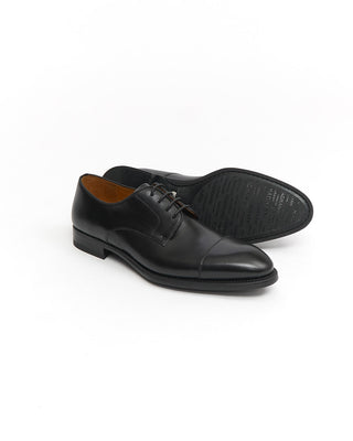Magnanni 'Harlan' Leather Blucher Cap Toe Dress Shoes with Rubber Flex Soles
