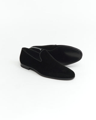 Magnanni 'Jareth' Black Velours Formal Slippers