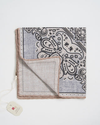 Paolo Albizzati Large Medallion Pattern Pocket Square Grey 211
