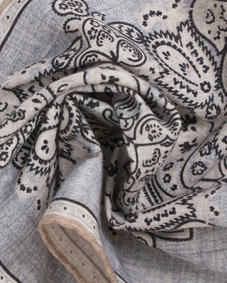 Paolo Albizzati Large Medallion Pattern Pocket Square Grey 213