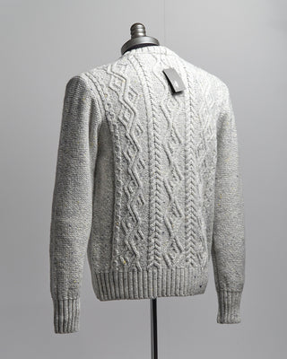 Inis Meain Wool Cashmere Donegal Aran Cable Crewneck Sweater Silver  10