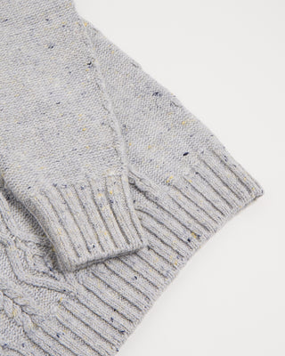 Inis Meain Light Grey Donegal Wool Cashmere Aran Ridges Cableknit Crewneck Sweater Silver 1 2909