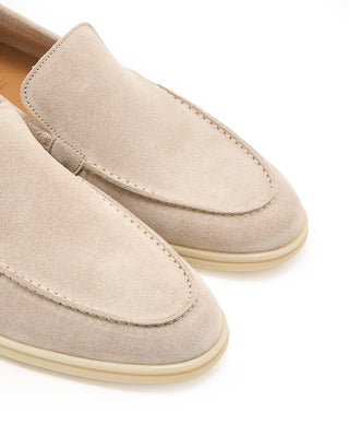 Berwick summer Walkers Suede Rubber Sole Loafers Stone 4 9633