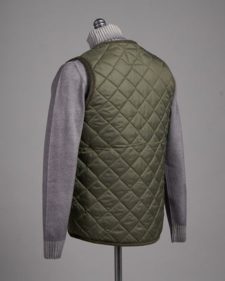 Lavenham Thornham Diamond Quilted 100G Wadded Vest Olive 17 2526