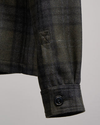 Outclass Hunter Plaid Camp Shirt Green 7 5235