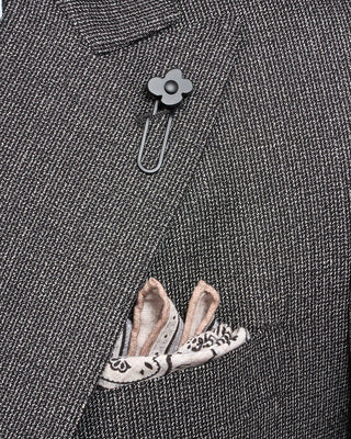 Lardini Peak Lapel Iconic Fit Natural Stretch Wool Suit Black  White 4 4985