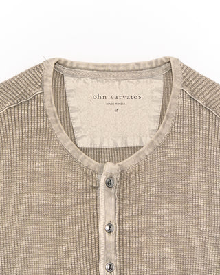 John Varvatos Memphis Waffle Henley In Fadeaway Wash Heather Grey 16 4879