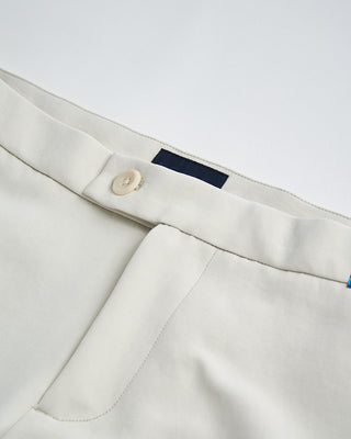 Deke Supernatural Sateen Pleated Discovery Stretch Shorts Ivory 973