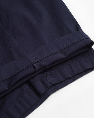 Brax Navy Ultralight Cotton Stretch Shorts Hem