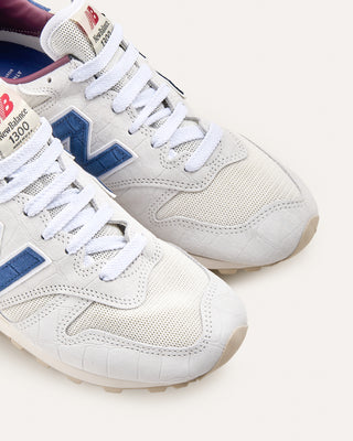 New Balance 1300 Suede Sneaker 5428