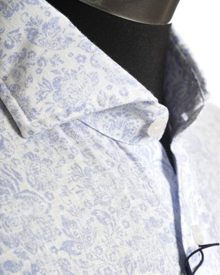 Orian Vintage Floral Light Blue Linen Slim Shirt