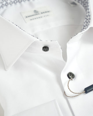 Modern Fit Twill Shirt W Grey Buttons