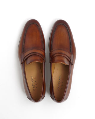 Magnanni 'Daniel' Mahogany Brown Leather Loafers 