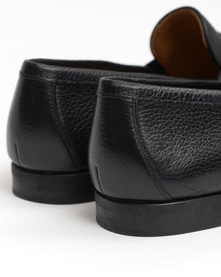 Magnanni 'Diezma II' Black Pebbled Leather Penny Loafers with Rubber Flex Sole