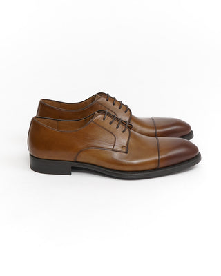 Magnanni 'Harlan' Brown Leather Blucher Cap Toe Dress Shoes with Rubber Flex Soles