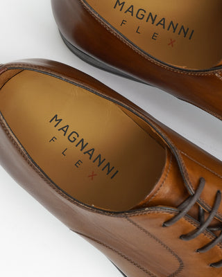 Magnanni 'Harlan' Tobacco Brown Leather Blucher Cap Toe Dress Shoes with Rubber Flex Soles