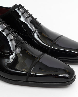 Magnanni 'Jadiel' Black Leather Formal Toe Cap Oxford Shoes