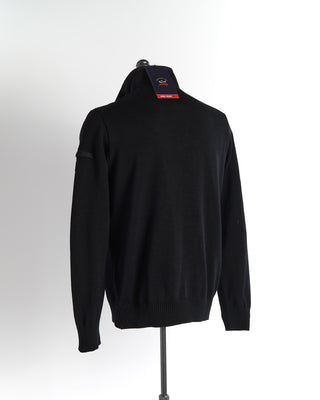 Cool Touch 1/4 Zip Sweater / Black